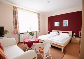  Hotel-Pension Am Böhmepark  Зольтау